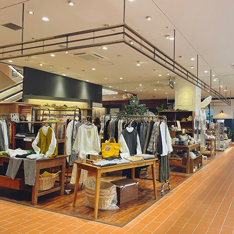 オンニ・バイ・リーフ