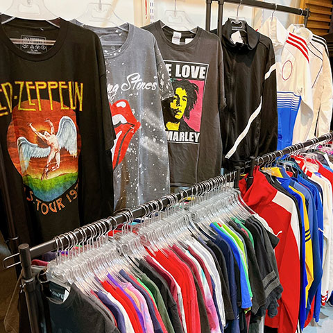 古着屋seak..(シーク)