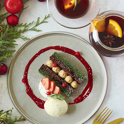 ピスタチオショコラとヘーゼルナッツクリームのガトー